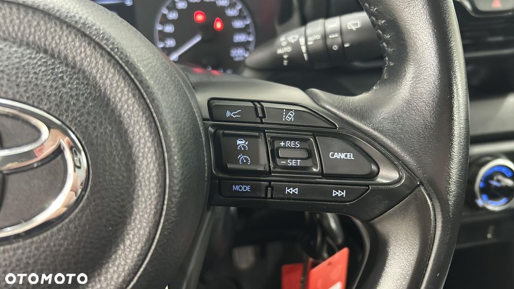 Toyota Yaris 1.5 Comfort - 23