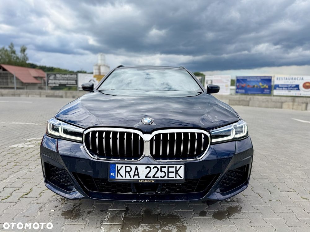 BMW Seria 5 520d xDrive mHEV M Sport sport - 8