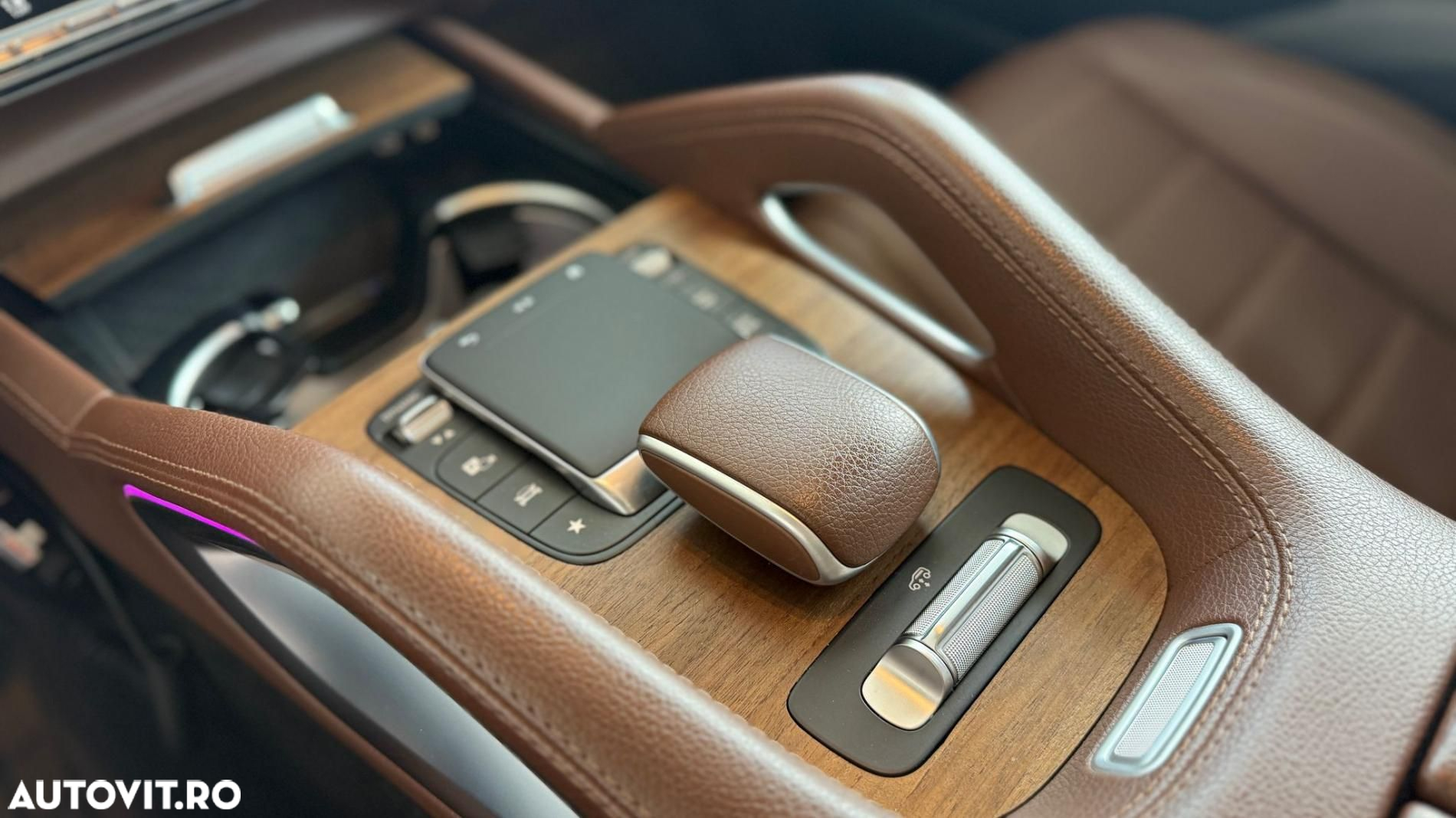Mercedes-Benz GLS - 19