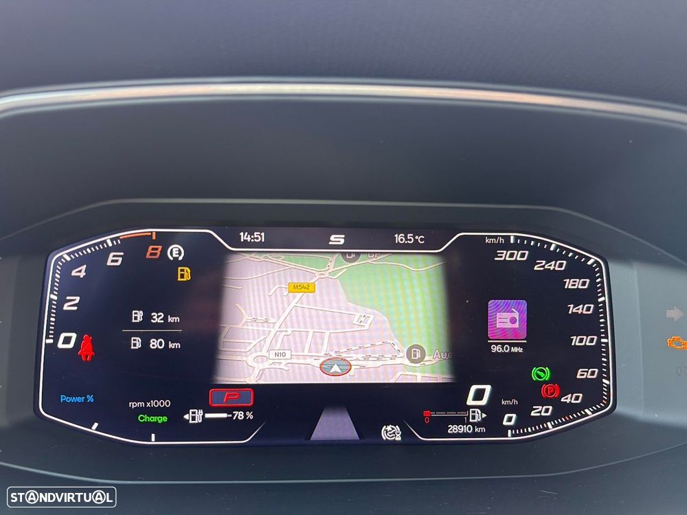 Cupra Leon 1.4 e-Hybrid DSG - 11