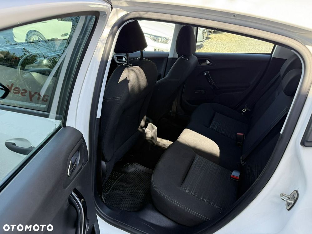 Peugeot 208 1.4 HDi Active - 22