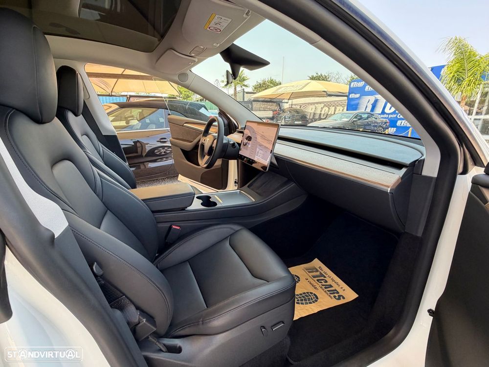 Tesla Model Y Tração Traseira - 26