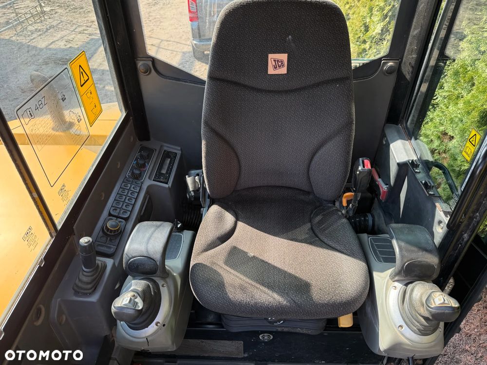 JCB 48Z-1 - 14
