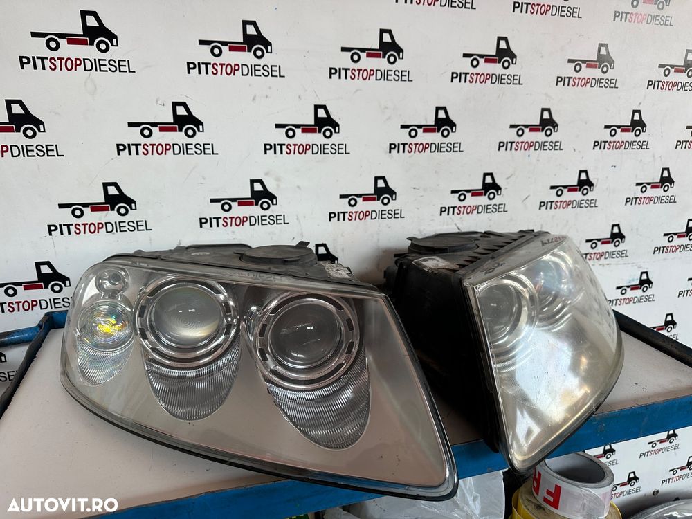 Far stanga dreapta VW- Volkswagen Touareg 7L R5 Xenon 2003 2004 2005 2006 2007 - 2