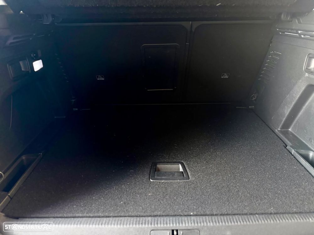 Peugeot 3008 1.5 BlueHDi Allure EAT8 - 25