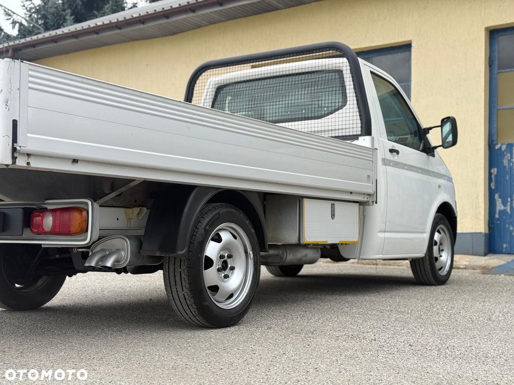 Volkswagen Transporter - 14
