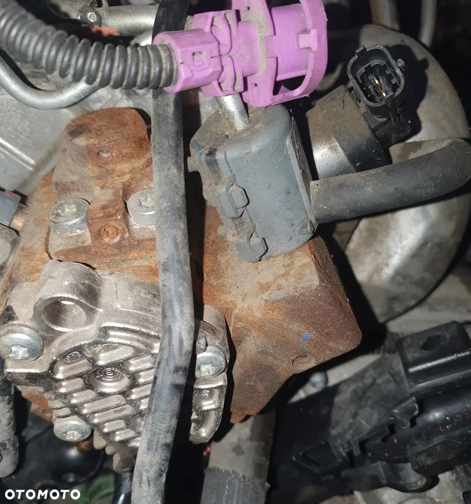 Renault Trafic II fl Vivaro Pompa wtryskowa - 1