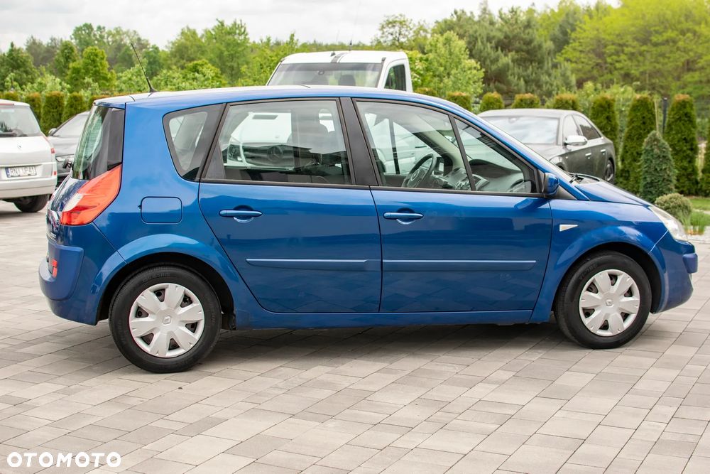 Renault Scenic - 16