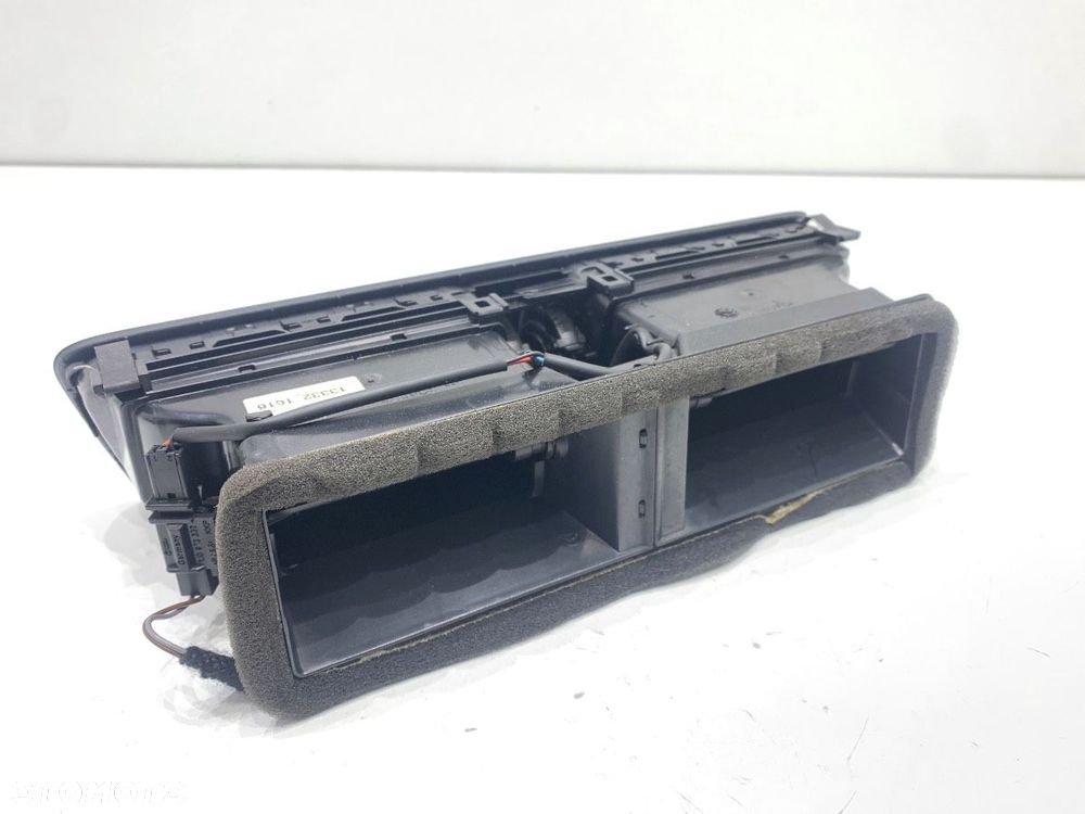 KRATKA NAWIEWU PRZÓD  VW PASSAT B7 (362) 2010 - 2015 2.0 TDI 103 kW [140 KM] olej napędowy 2010 - - 2