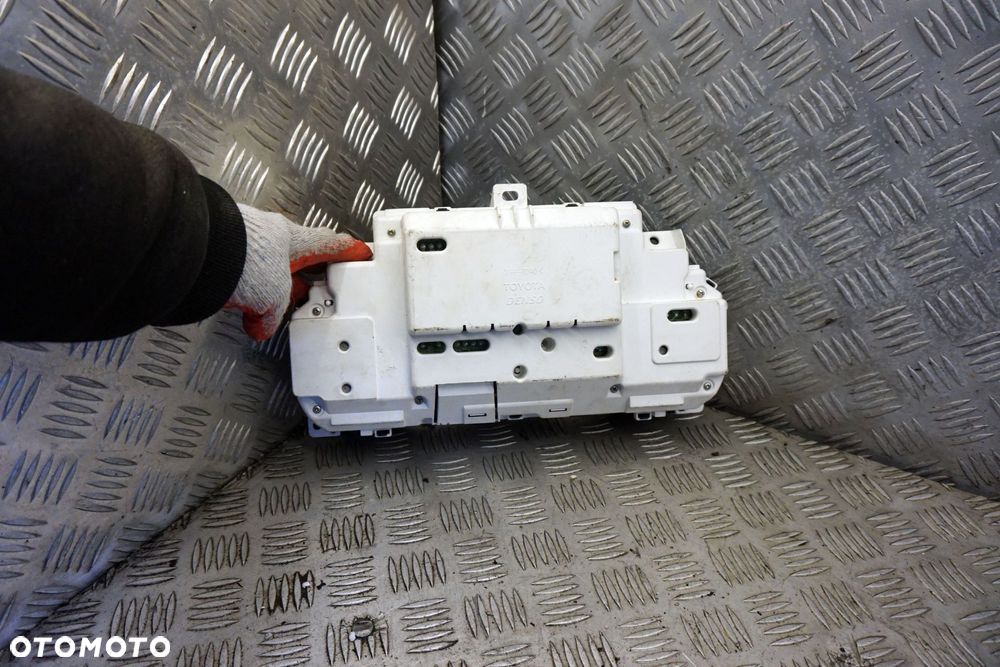 LICZNIK ZEGARY GS III  LEXUS 2005-2012 - 5