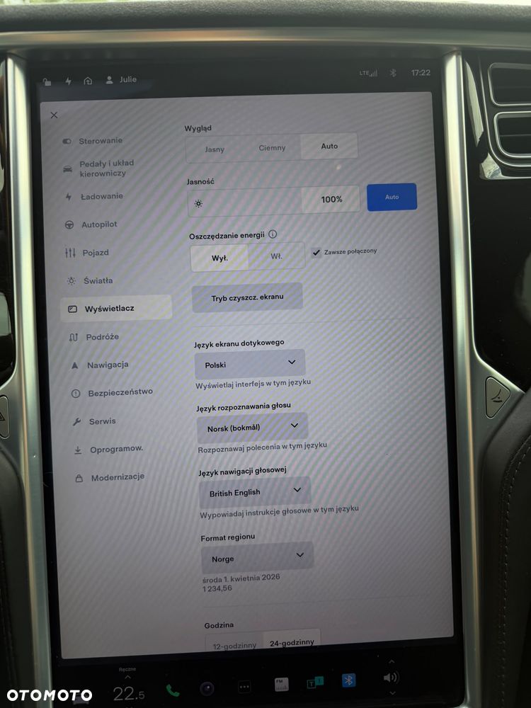 Tesla Model S - 29