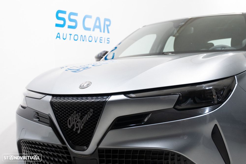 Alfa Romeo Junior 54 kWh Intensa - 4