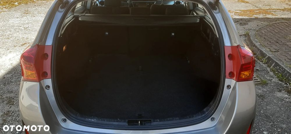 Toyota Auris - 15
