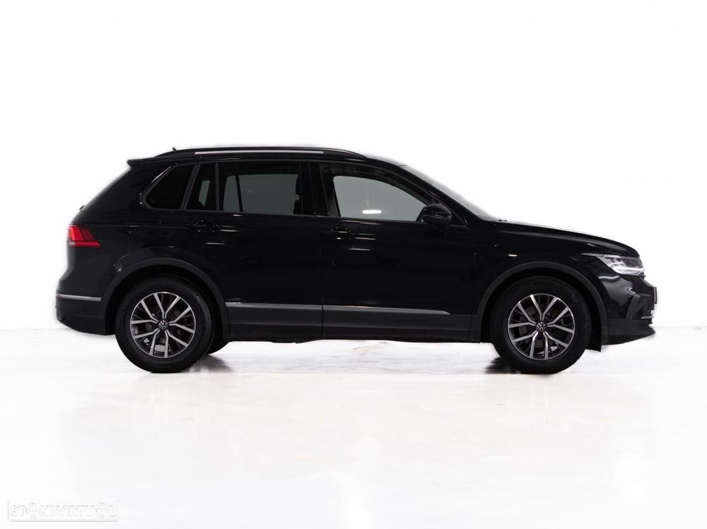 VW Tiguan 2.0 TDI Life - 2