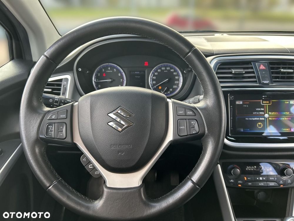 Suzuki SX4 S-Cross 1.4 T Premium 4WD - 12