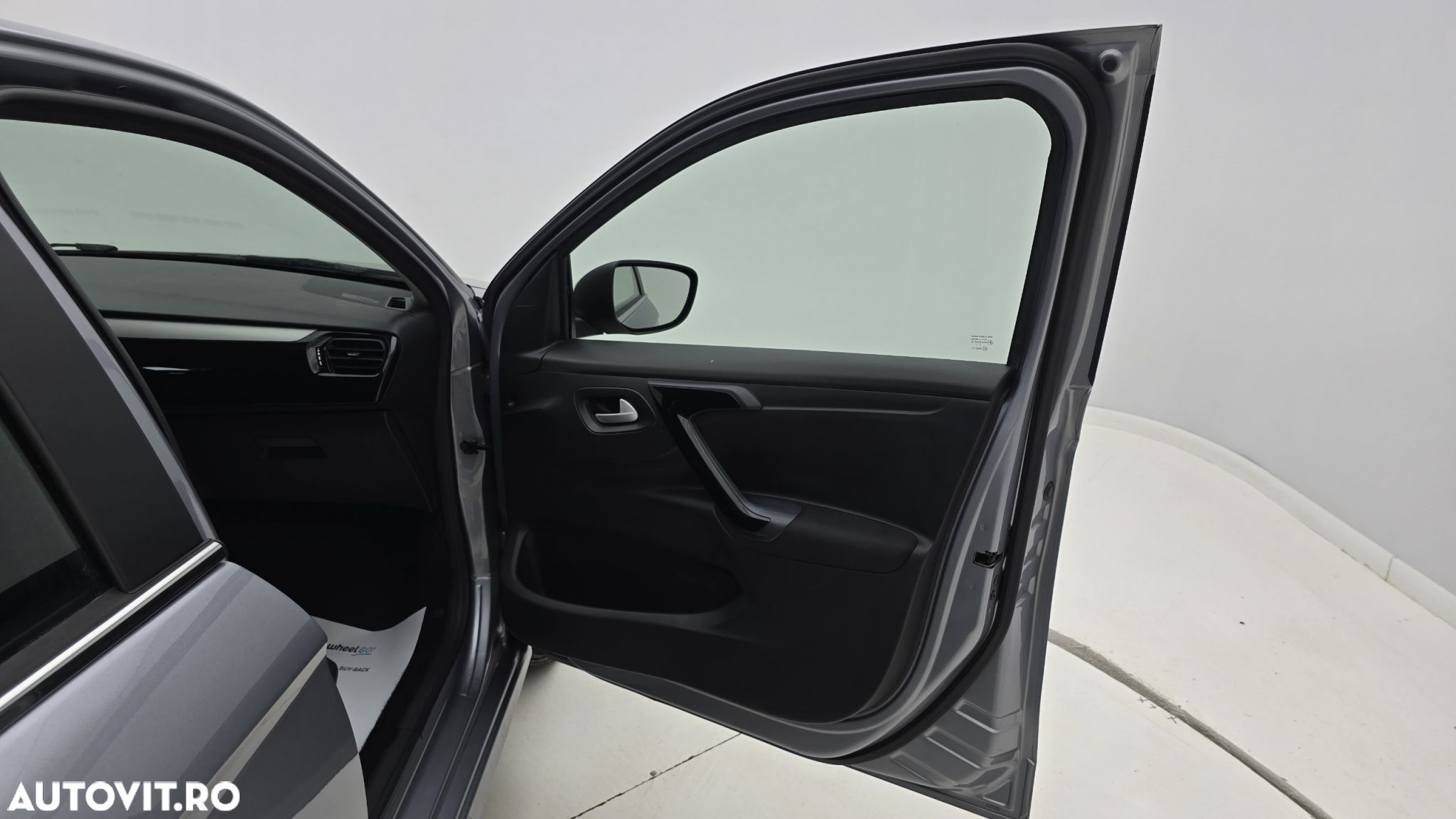 Peugeot 301 1.5 BlueHDI FAP Allure - 18