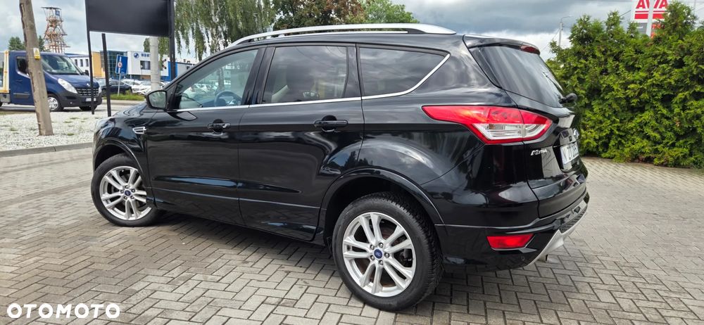 Ford Kuga 2.0 TDCi 4x4 Titanium - 10