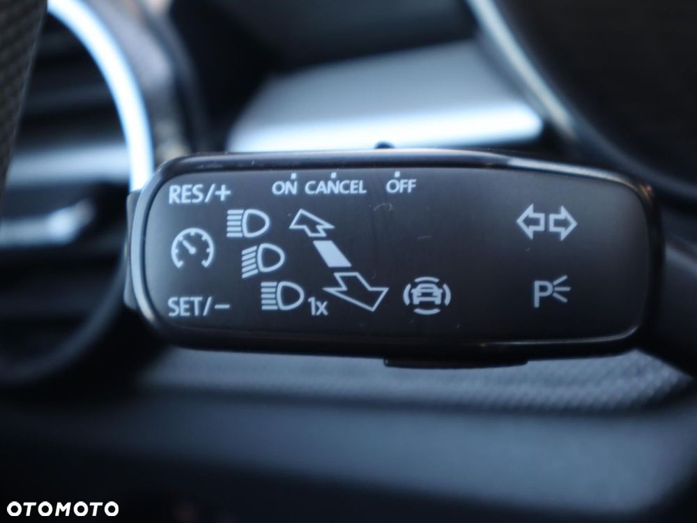 Skoda Fabia 1.0 TSI Selection - 17