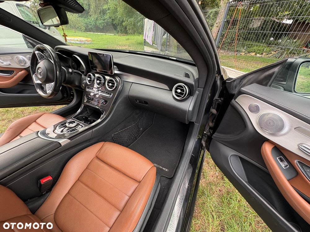 Mercedes-Benz Klasa C 300 7G-TRONIC - 16