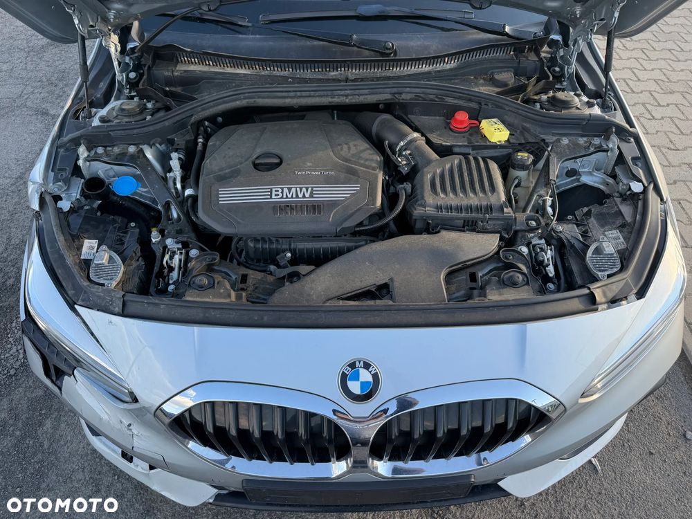 BMW Seria 1 118i Sport Line - 13