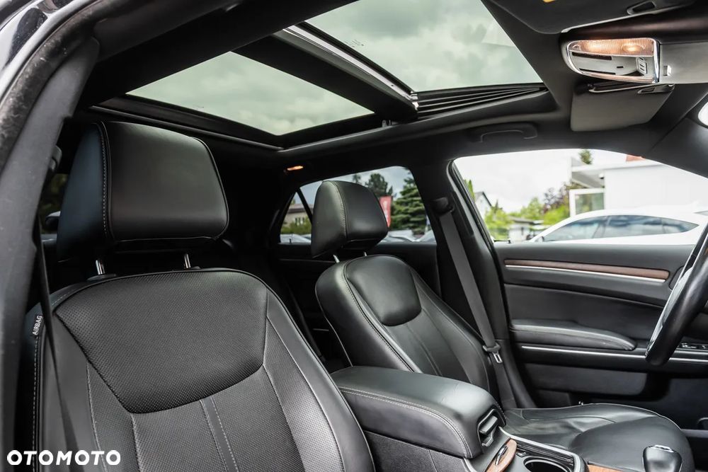 Lancia Thema 3.6 Executive AWD - 24