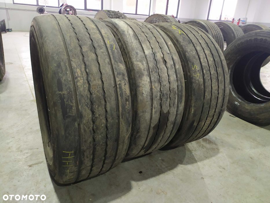 385/55R22.5 Opony CONTINENTAL HYBRID HT3 Naczepa - 1