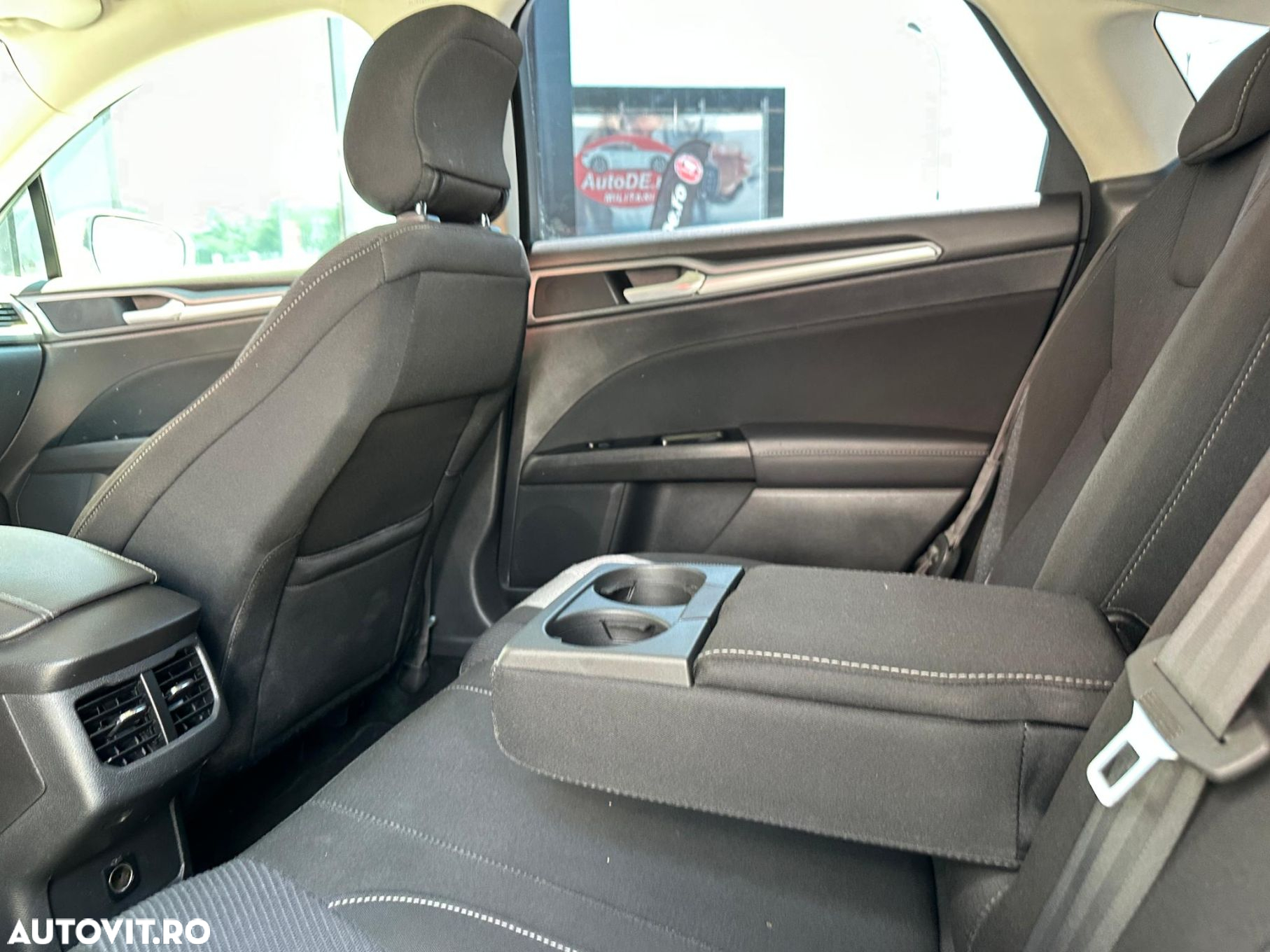 Ford Mondeo - 14