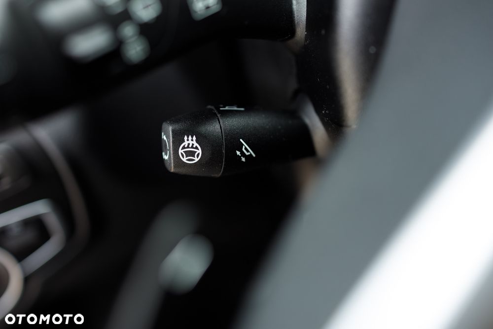Mercedes-Benz GLC 300 de 4Matic 9G-TRONIC AMG Line Plus - 17