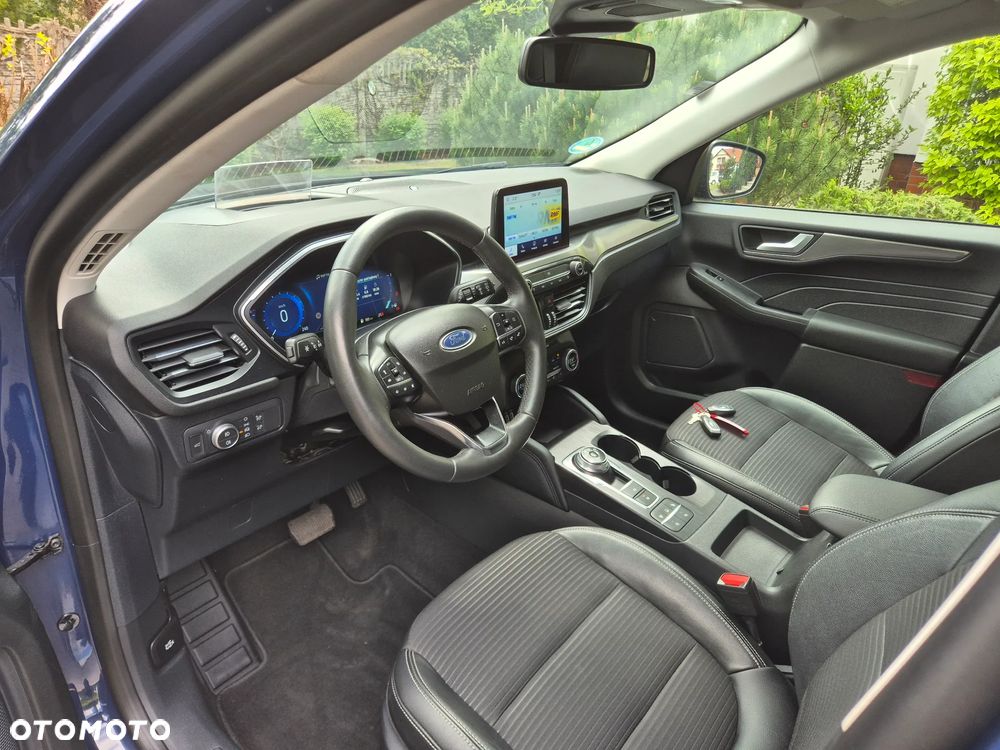 Ford Kuga 2.0 EcoBlue 4x4 TITANIUM X - 25