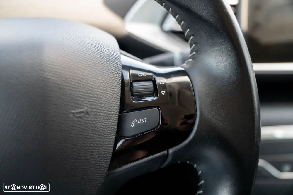 Peugeot 308 - 22