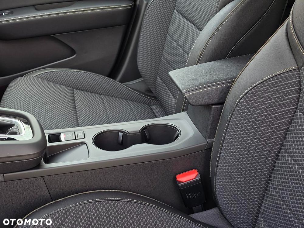 Renault Arkana 1.3 TCe mHEV Techno EDC - 26