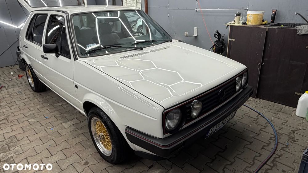 Volkswagen Golf 1.3 - 27