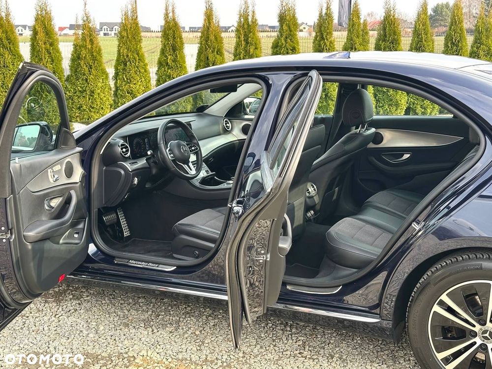 Mercedes-Benz Klasa E 220 d 9G-TRONIC Avantgarde - 13