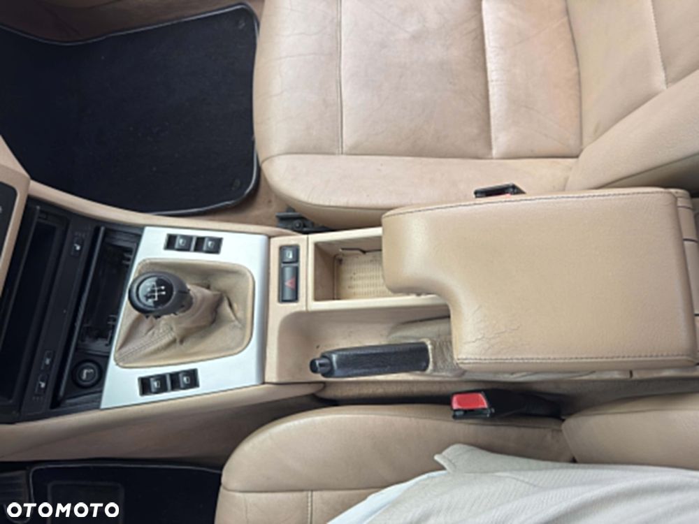 BMW Seria 3 - 14