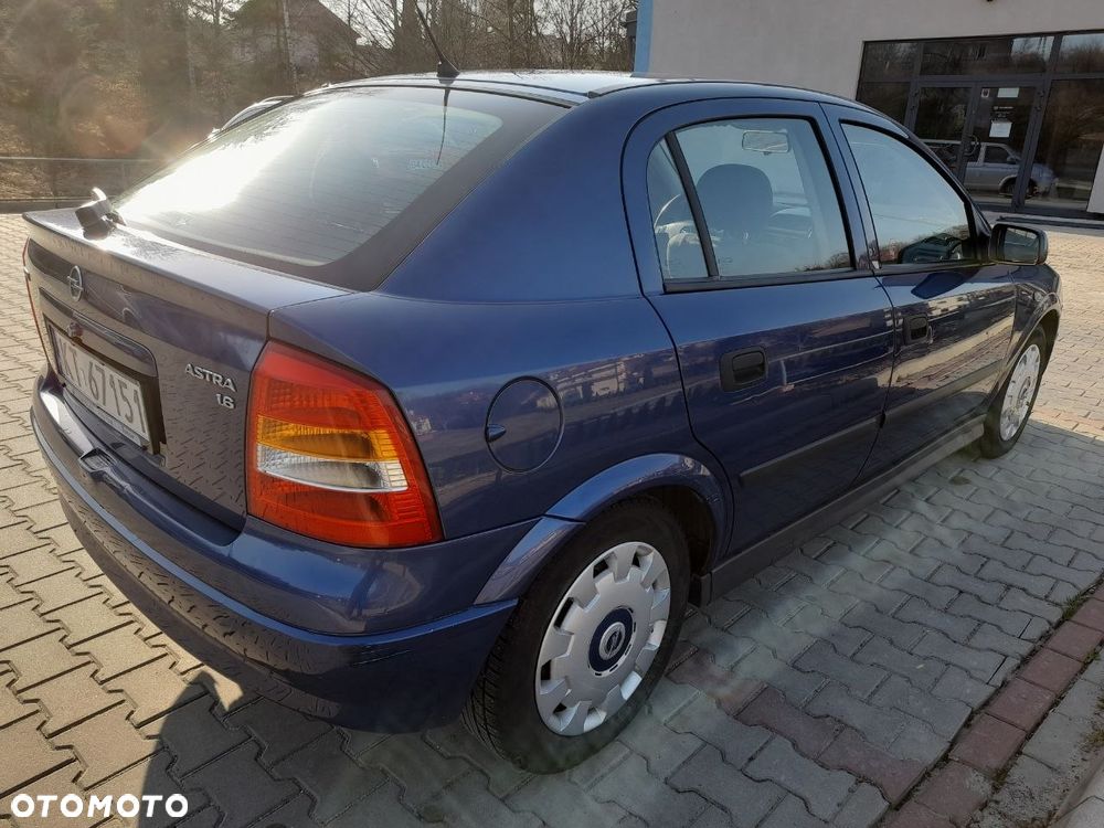 Opel Astra - 5