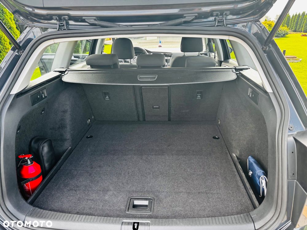 Volkswagen Golf - 13