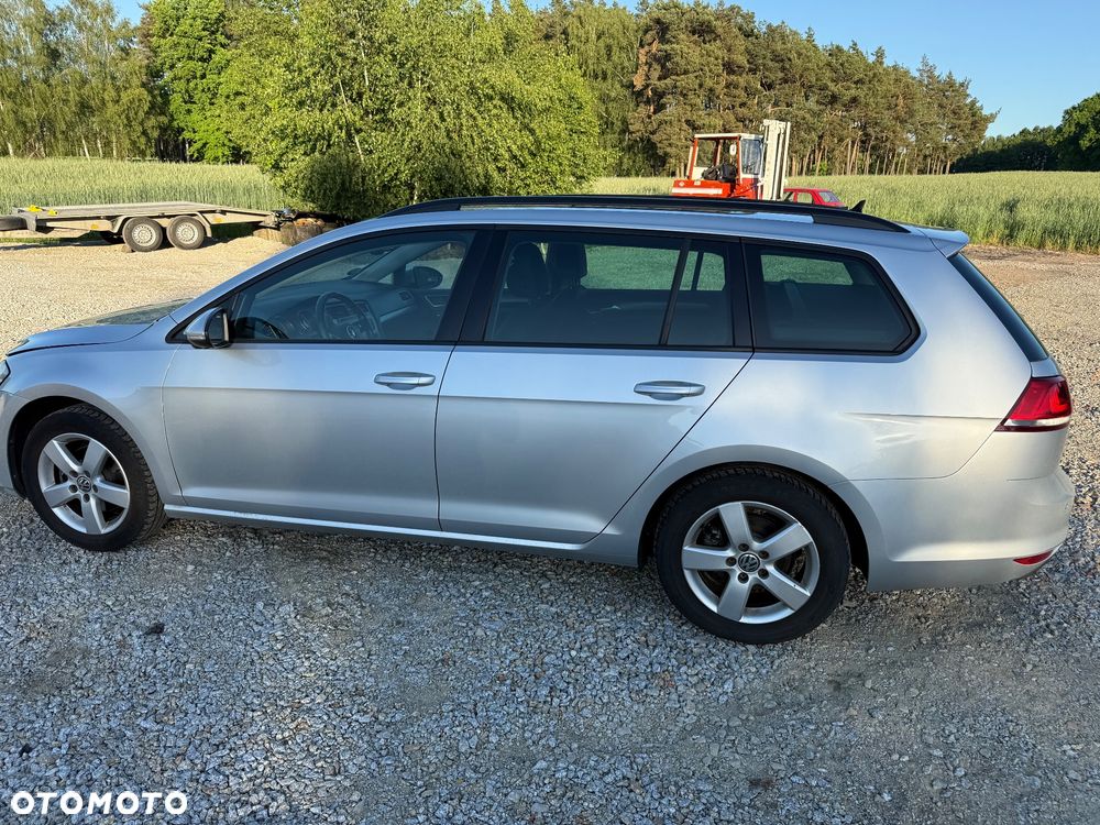 Volkswagen Golf - 3
