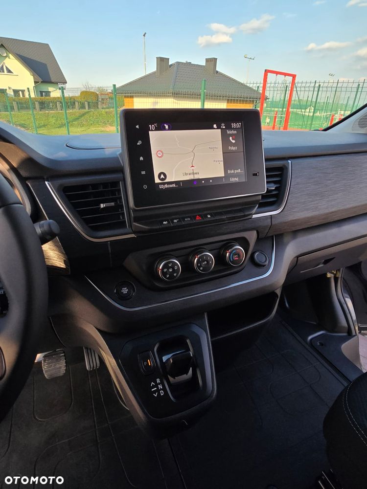 Renault Trafic Kombi 2.0 L1 Equilibre EDC - 8