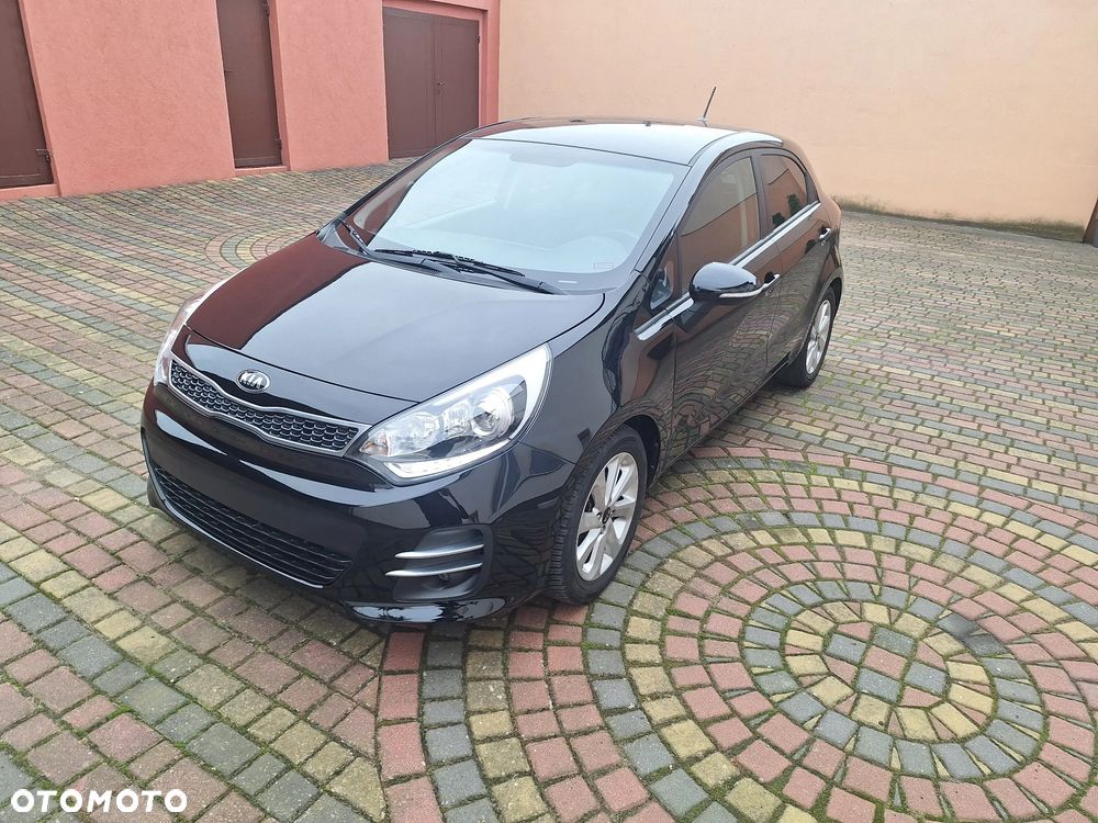 Kia Rio 1.4 Dream Team Edition - 13