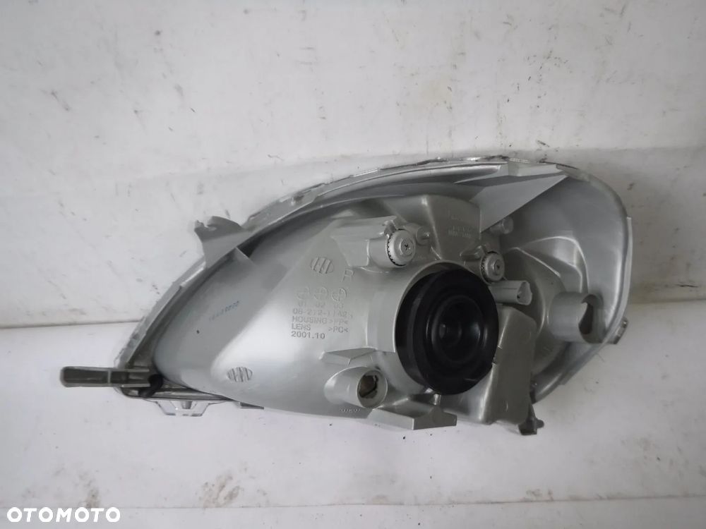 toyota yaris 1 lampa przód prawa przednia nowa - 2