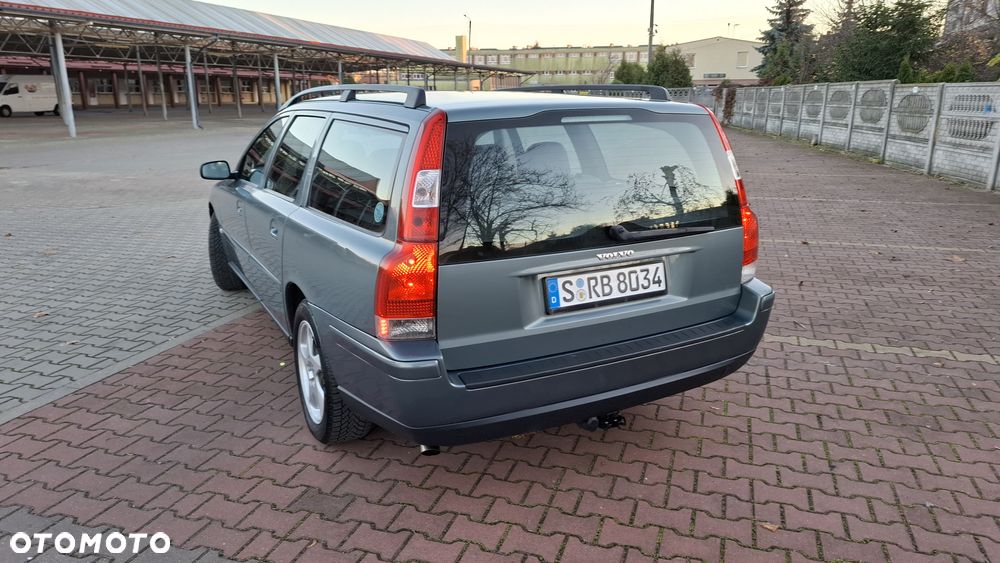 Volvo V70 2.4 Momentum - 20