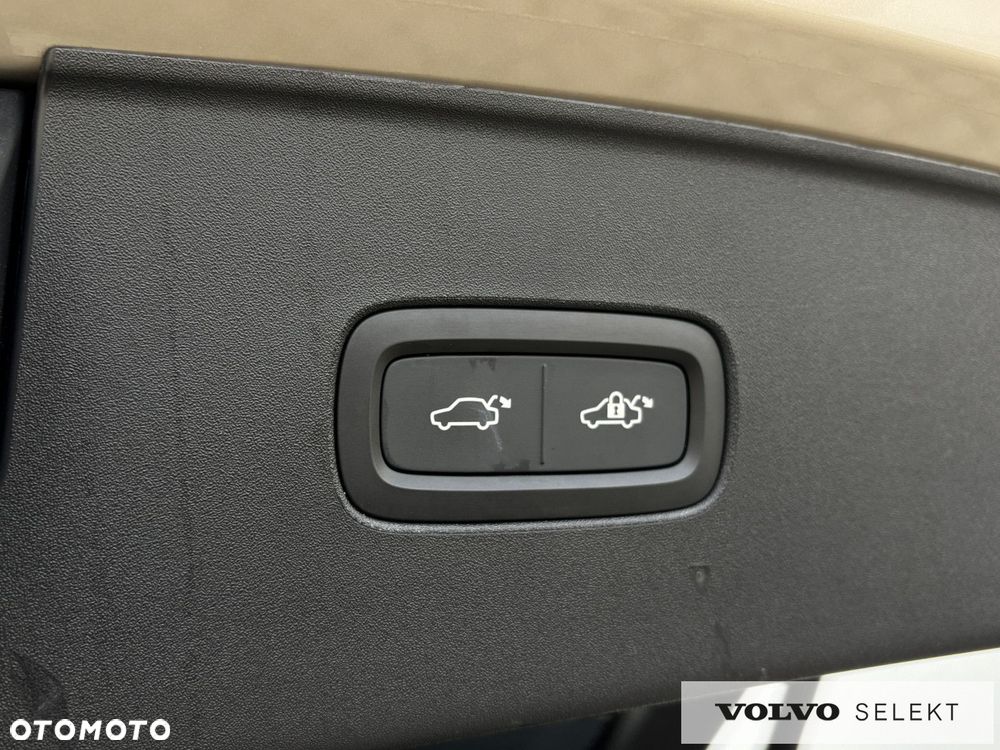 Volvo EX90 - 29