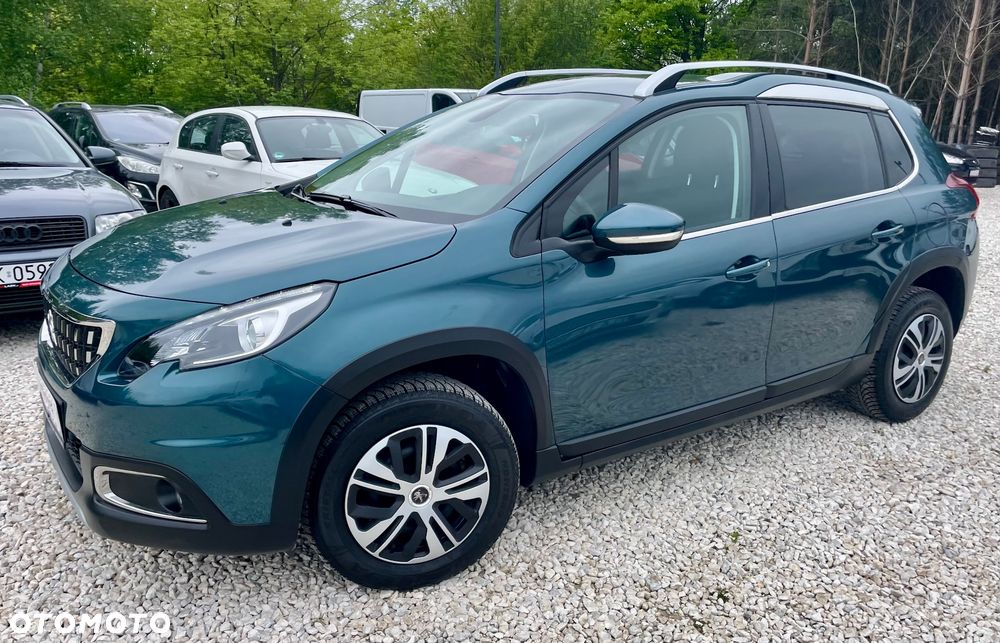 Peugeot 2008 PureTech 130 GPF Stop&Start Allure - 14