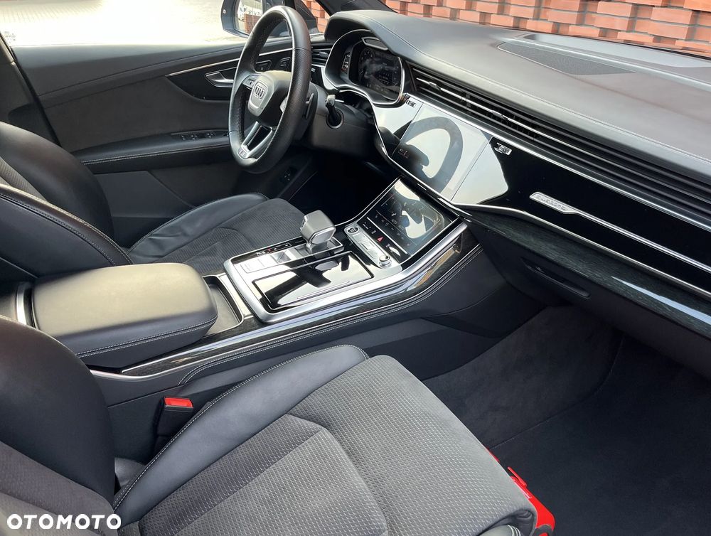 Audi Q7 - 13