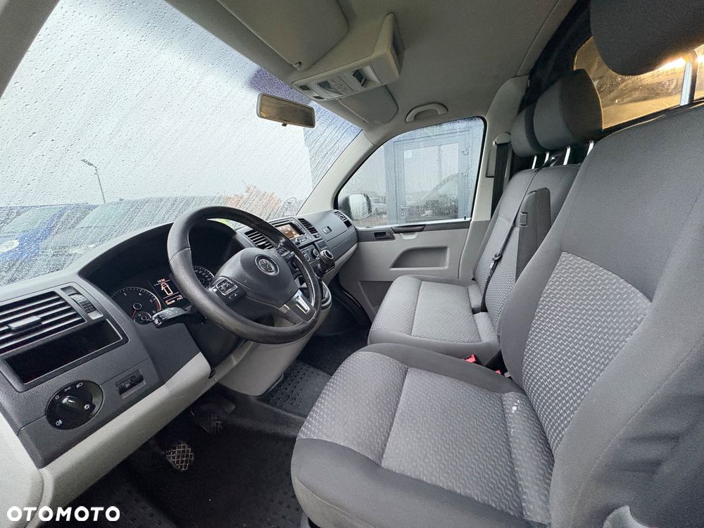 Volkswagen Transporter - 7