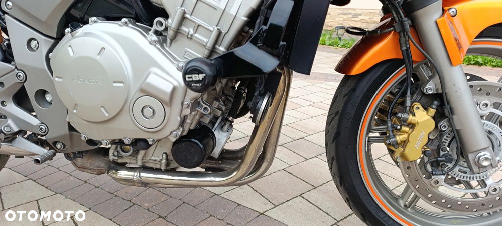 Honda CBF - 28