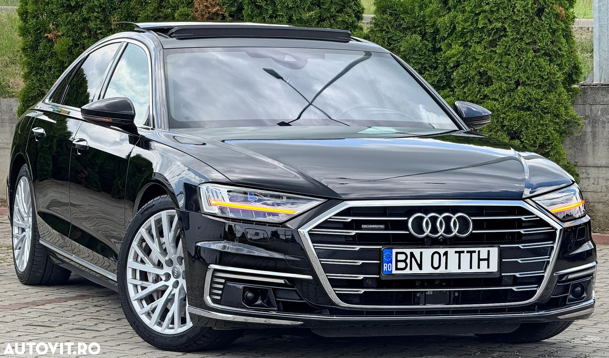 Audi A8 - 1
