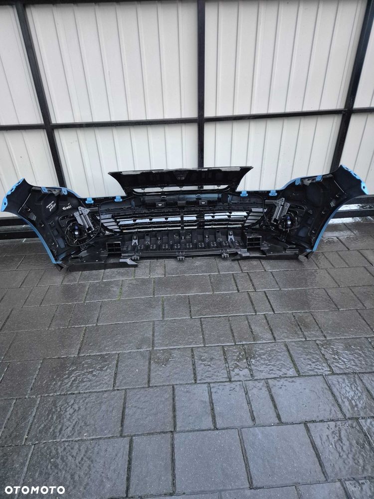 Zderzak przód przedni RENAULT MEGANE III lift rok 13 kod lak TERPB - 5