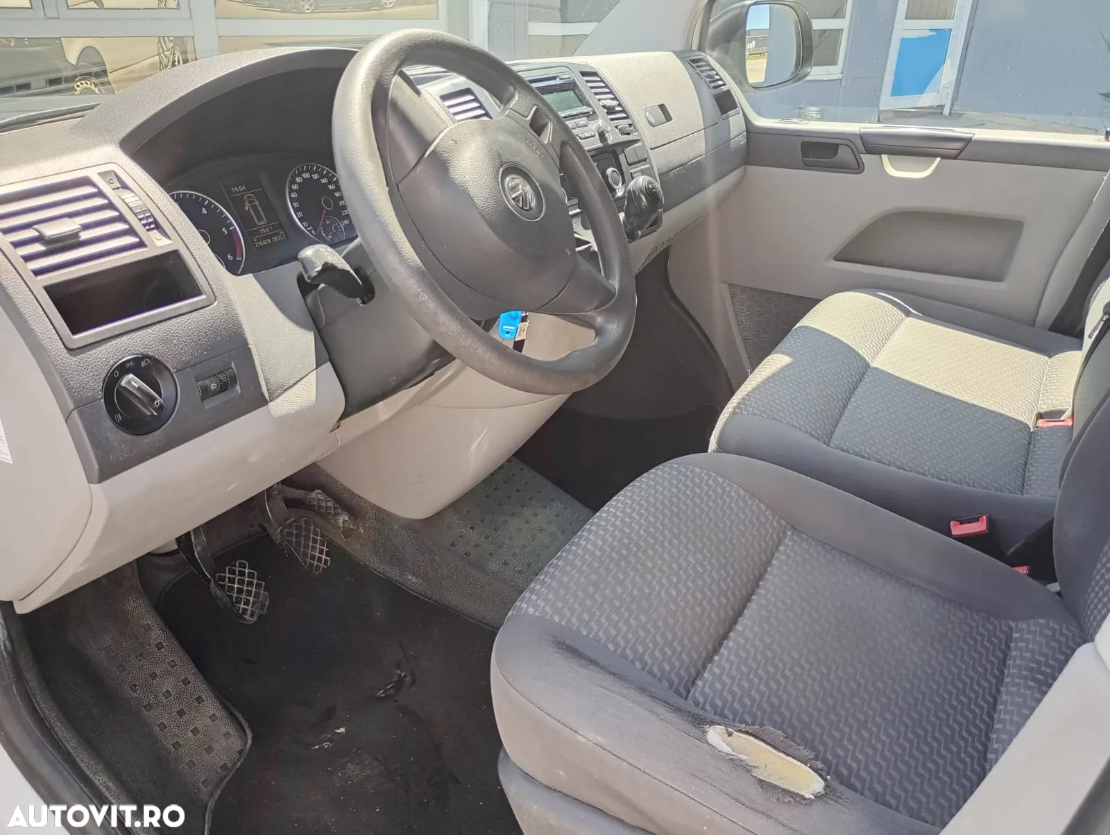 Volkswagen T6 2.0 TDi - 8