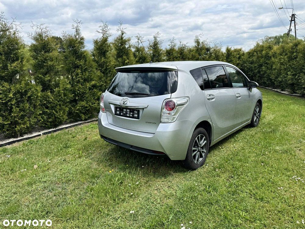 Toyota Verso 1.6 D-4D Premium 7os - 5